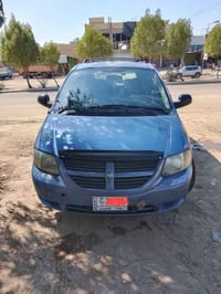 دوج كرفان موديل 2007 رقم بغداد بلاديه السياره بدون صبغ محرك كير حاويه ...