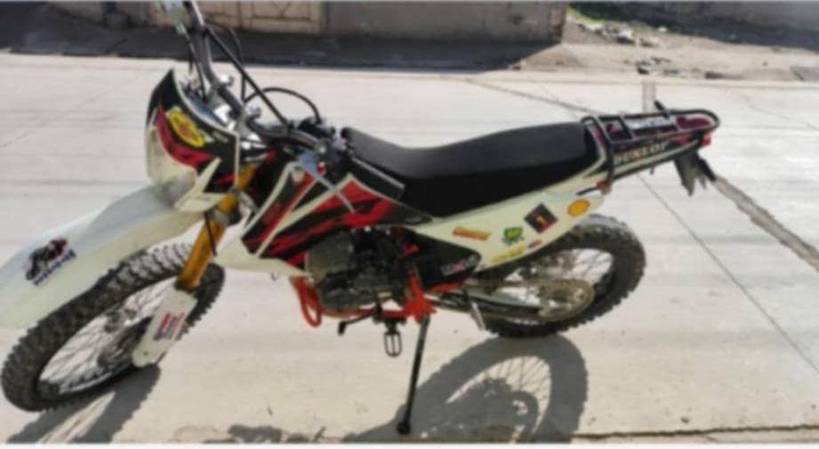 قفاز  او مڕاوسە للبیع 250محڕک کامل شغال محڕک مامفتوح شرط مودیل 23


**إذا كنت صاحب هذا الإعلان وتريد حذفه لأي سبب، رجاءا أرسل رسالة إلى الدعم الفني**