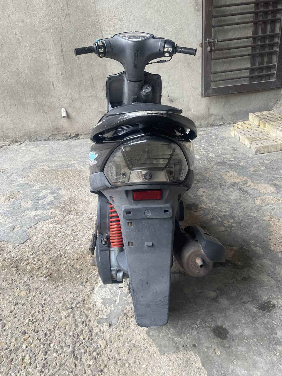 سلام عليك ماكس عدله رمبه للبيع صارله شهر من نزلته دراجه بلاديه برغي مامفتوح بيهة مكفوله من كلشي مكاني بغداد الدوره ابو دشير مامتواجد خاص اتصل*********** و واتساب
