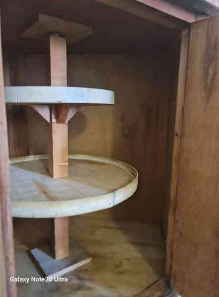 للبيع اثنينهن ب ٢٠ الف لمن يرغب بالشراء المراسلة على الخاص او الاتصال على الرقم ***********
