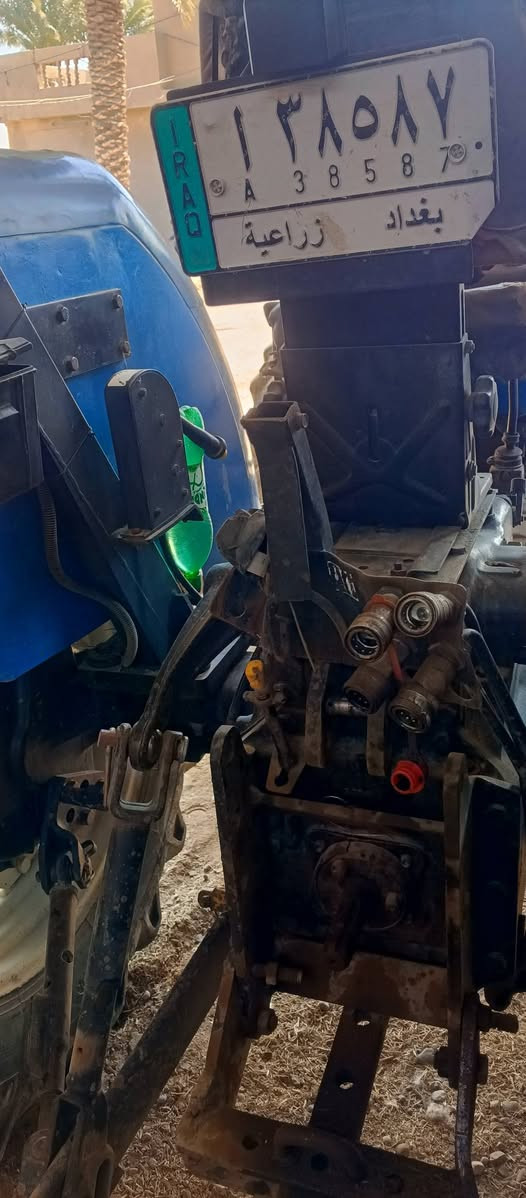 مكينه نيوهولند للبيع محسن تلاثه كير 2009 رقم بغداد الماني حره المكان بغداد ابو غريب ***********  ‏‪***********‬‏
