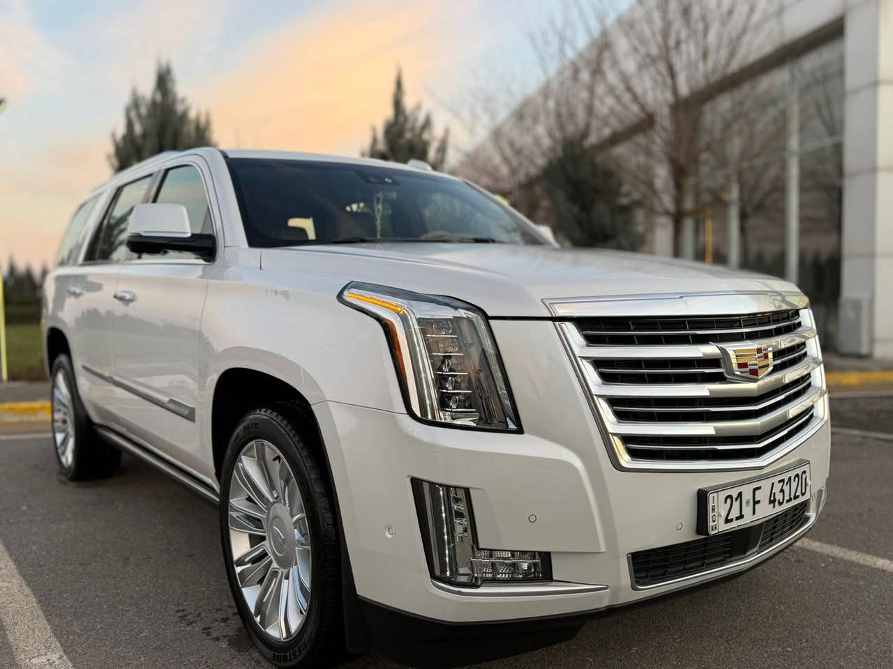 كاديلاك ٢٠١٩شريكة منصور
دعامية ل دعامية بدون صبغ درجة1 
واحد على واحد بريمر 
ماشية ٥٥الف ميل حقيقي 
فول مواصفات 
العنوان السليمانية معرض باران
سعر44800$
***********
*********** السليمانية, العراق
