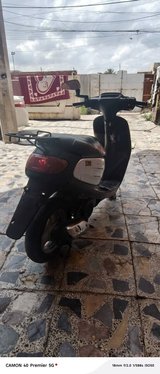 سلام عليكم دراجه قرده 60نضيفه مكينه ناعمه كهربائيات كلها شغاله سلف هندر اشاير لايت هورن قفل اكسل قفل استيرن قفل صندوك كلها ابلاديه السعر 250 وبيها مجاللل
مكاني بغداد الشعب خلف مستشفى الزهراء
***********
