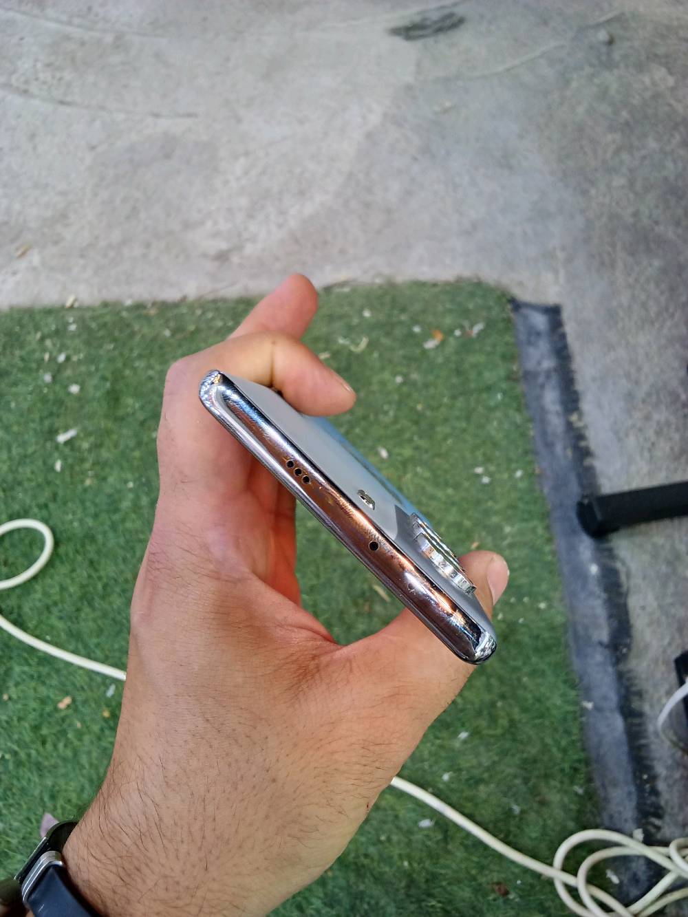 السلام عليكم للبيع، تكنو كامون 40 برو 5G 
ذاكرة 256 عشوائيه 12+12 
ملحقات، كاملة بعدهن ب كارتونه ممستخدمات 
جهاز بعده جديد زلخ مابي بعده، ب ضمان 
بطارية 100% 
 مكاني بغداد الدورة سعر جديد 447 الف حالين، ب سوق 
سعر العندي  350   ضمان من، باب البيت، شراي فقط اتصل تعاليق فيس ممتواجد 

استفسار ***********