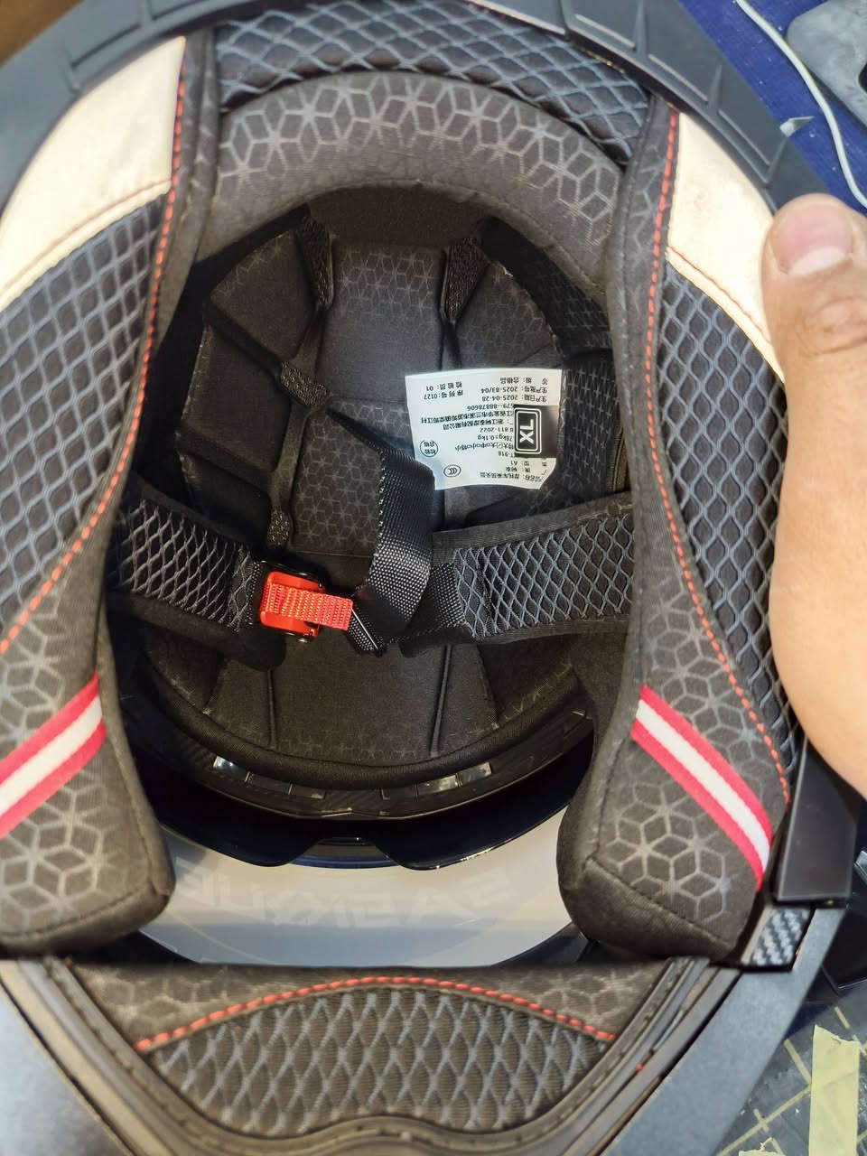 خوذة قياس XL السعر 70 الف على اول تم


**إذا كنت صاحب هذا الإعلان وتريد حذفه لأي سبب، رجاءا أرسل رسالة إلى الدعم الفني**