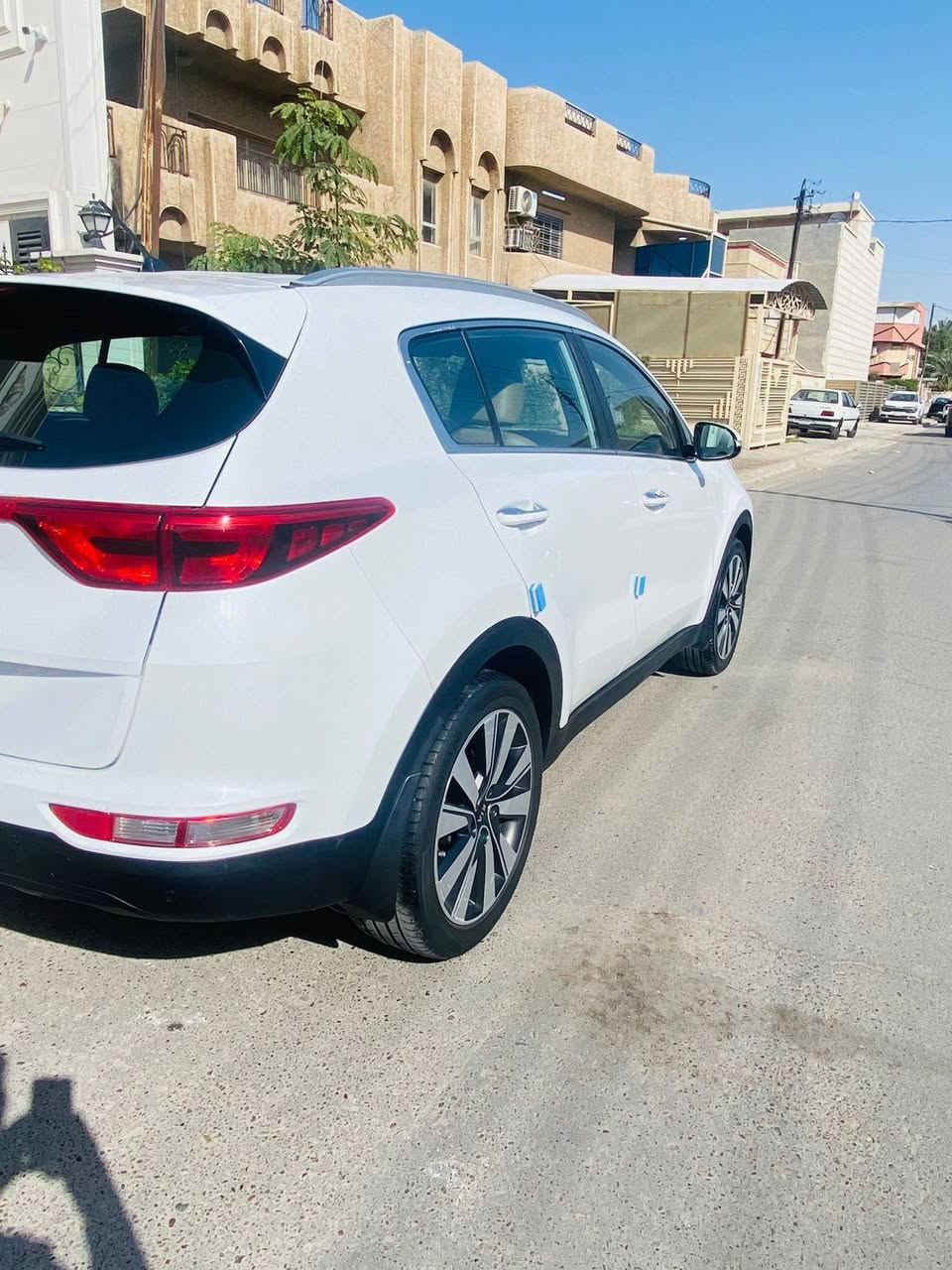 سبورتج ٢٠١٩ خليجي رقم بغداد بسمي مكفوله من الصبغ والتبديل كفاله عامه فقط بارد بسيط  ماشيه ٦٦ الف فقط السعر ١٩٠  للاتصال *********** مكاني بغداد حي الجامعه
