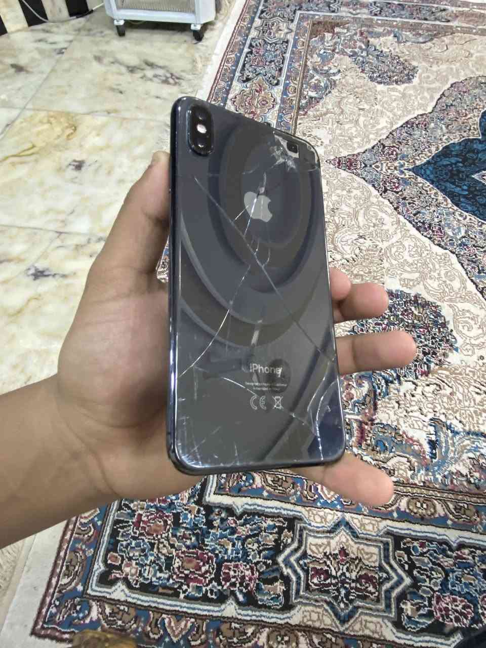 السلام عليكم ايفون اكس ماكس ذاكره 256 مبدل بطاريه وشاشه السعر 140 وبي مجال بسيط 
للاستفسار ***********
