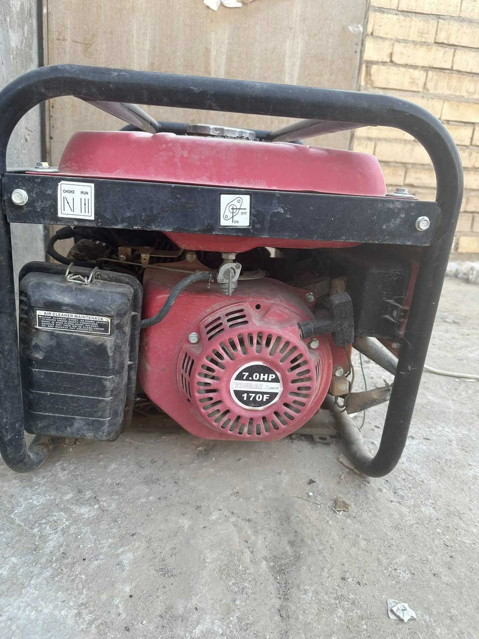 مواليده تايكر للبيع استعمال 3 اشهر فقط السعر 200 وبيها مجال/***********
