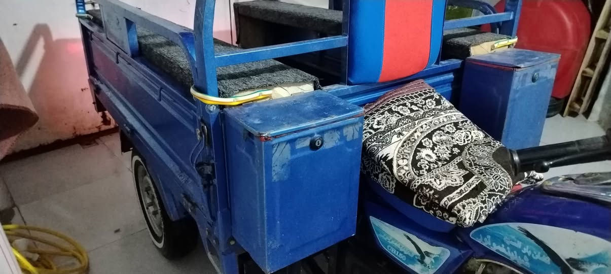 ستوته فحل للبيع ستوته جاهزه ما عايزه برغي موديل 21 رقم سنويه رقم الماني تحويل  رقم قادسيه سنويه لل 28 مكانها نجف السعر 1,900 وبيها مجال شيء قليل شراي هذا رقمي وخي خابرني ما متواجد على الفيس ***********
