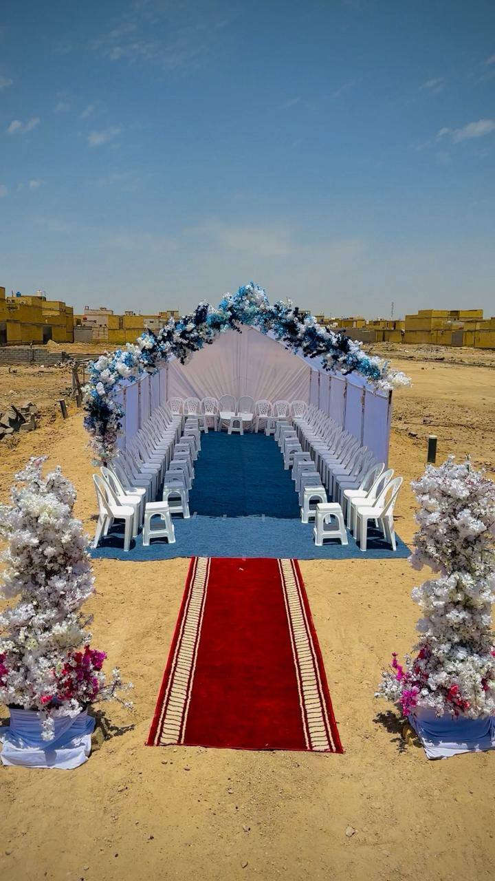 عليكم الحجز
وعلينا نرفع روسكم بين الحضور ناصريه مركز للحجز واتساب ***********
