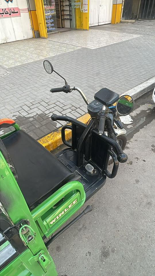 ستوتة شحن للبيع موديل 24 6 بطاريات كل الكهربائيات شغالة مكملة من كلشي مكانها قرب جسر المثنى 
سعرها 900 الف و بيها مجال 

‭0770 680 4491‬ للاستفسار
