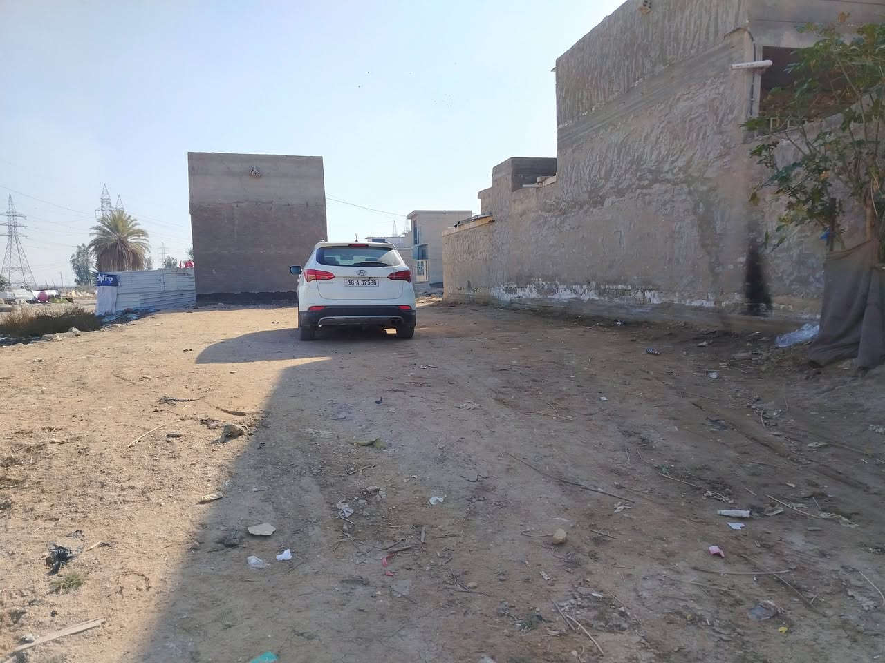 قطعة أرض للبيع المساحه ٢٠٠ م طابو صرف بسمي ام الهواء شارع دينار رقم *********** ***********
