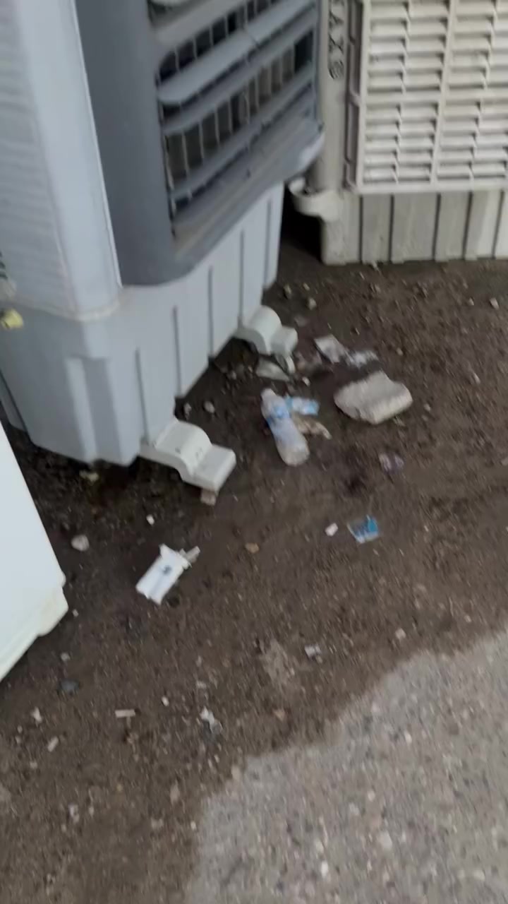 مجموعةً أغراض نضيفة جداوشغالة في الزعفرانية اربع شوارع كل شي وسعرة***********
