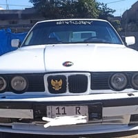 بي ام 525 • انكليزي • رقم بغداد