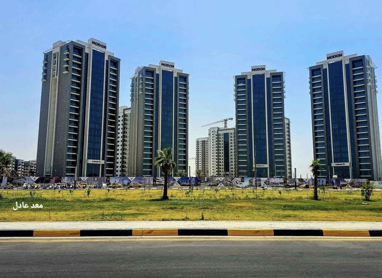 السلام عليكم
عروض مجمع البروج السكني🌃

شقة للبيع 

العنوان/  مجمع البروج السكني
المساحة/ 93.5
البناية /  لاكونا 
-عدد الغرف /  1
عدد الحمامات / 1
-اطلالة / شارع المطار
-التسليم /  2027/12

شقة للبيع 

العنوان/  مجمع البروج السكني 
المساحة/ 197م 
-عدد الغرف / 3 غرف نوم + مطبخ كامل
عدد الحمامات /3 حمامات غرفة مخزن+ لوندري 
-اطلالة /اطلالة البوليفارد مميزة 
صاله كبيرة وسبالت VRF
كل الشقة 
-التسليم / جاهز للسكن زيرو

شقة للبيع 

العنوان/  مجمع البروج السكني
المساحة/ ٩٣.٥
-عدد الغرف / 1
عدد الحمامات /1
-اطلالة /بوليفارد
صاله كبيرة وسبالت VRF

شقه للبيع 

العنوان / مجمع بروج السكني 
المساحة / 93.5
-عدد الغرف / غرفة + صالة 
-إطلالة /مطار بغداد 
-موعد التسليم / 2027 

شقه للبيع 

العنوان/  مجمع البروج السكني
المساحة/ 176م
نوع البناية / الهدير
-عدد الغرف /  3
عدد الحمامات / 3
-اطلالة /   مطار بغداد الدولي
-التسليم /  زيرو مباشر

شقه للبيع 

العنوان / مجمع البروج السكني 
 المساحه/ 197م
بناية / هدير
-3عدد غرف 
-اطلاله بوليفارد
-زيرو 

شقة للبيع 

العنوان/  مجمع البروج السكني
المساحة/ 93.5
البناية /  لاجونا
-عدد الغرف /  1
عدد الحمامات / 1
-اطلالة / شارع المطار
-التسليم /  2027/12

شقة للبيع 

العنوان/  مجمع البروج السكني 
المساحة/ ١٦٠ م
بناية/ الهدير 
طابق/ عالي
-عدد الغرف   /  2
- حمامات /  3 
- صالة وغرفة غسيل 1 , 1
- التسليم / مباشر 
- ⁠حالة الشقة / زيرو 
-اطلالة  /  المطار

للاستفسار الاتصال على الرقم 
***********📞

نستقبل كافة عروضكم العقارية في المجمعات الاستثمارية للبيع و الايجار 

شركة حلم بغداد العقارية 🏢
