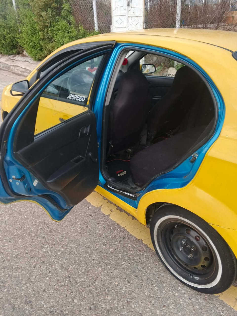 افيو كوري 2009
رقم نينوى مسطرة 

بدون دواخل 

هيئة وغرامات صفر 

محرك وكير شرط 

كاربون بانزين موجود 

شاشة وكامرة شغالات 

شرط الوكالة والتحويل 

السعر 54وبيها مجال. 

عنوان موصل جانب الايمن 
شاري يتفضل خاص


**إذا كنت صاحب هذا الإعلان وتريد حذفه لأي سبب، رجاءا أرسل رسالة إلى الدعم الفني**