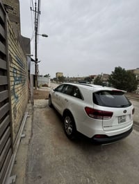 سورنتو 2017 خليجي   موصفات   بصمه صندوق كهرباء  ترحيب  تبريد 3 قطع   م...