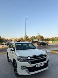 لاندكروز ٢٠١١ • محدث ٢١ • فول مواصفات