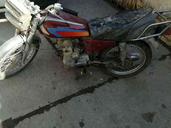 دراجه أوراق اربعه كير مكينه خمسه كير شغاله مكان كوت لسعر ٤٠٠
***********
