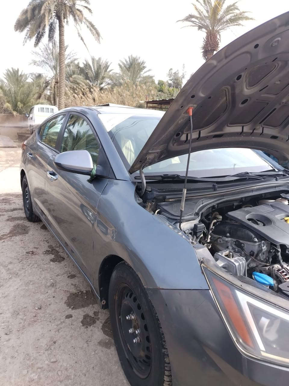 سلام عليكم أللنترا 19 ماشية ٦٧ ضررها تبديل بنيد وجاملغ اليسار استخدام شخصي مكانها بابل ..مكلف بالنشر ***********
