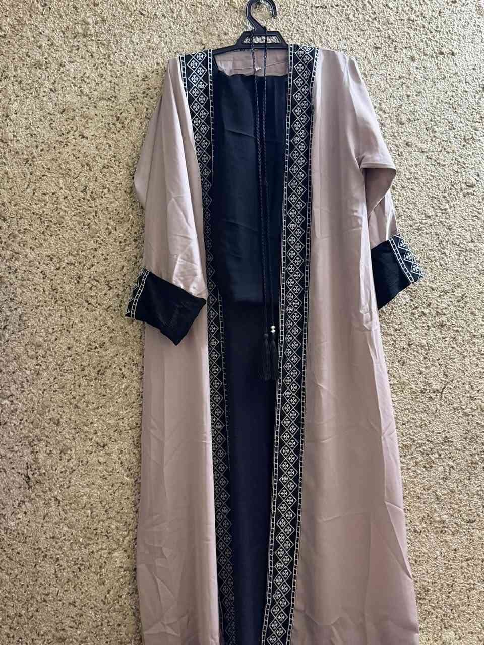 سلام عليكم عبي اسلامية تجي 3 قطع داخلي وصايه وربطه  كل عبايه تلبس من قياس xl الى 3xl سعر العبايه 20 الف بشرط عبايه اماراتيه كوالتي يخببل دبل خياطه قماش ندى يوجد لدينا توصيل جميع المحافظات


**إذا كنت صاحب هذا الإعلان وتريد حذفه لأي سبب، رجاءا أرسل رسالة إلى الدعم الفني**