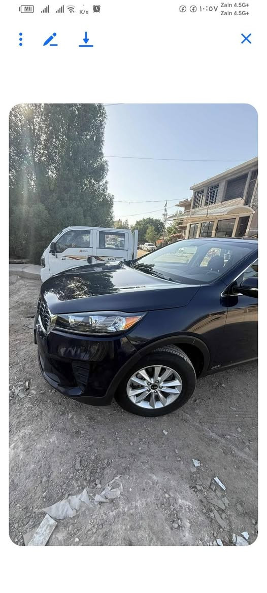 السلام عليكم للبيع سورنتو موديل ٢٠ ماشيه ٣٥ ميل اربعه سلندر محرك ٢٤٠٠ / ٧ راكب سياره حلوه واخت الجديد
هزه سنويه بأسمي لغاية ٢٠٢٧ حادثه بسيط مرفق ويه الصور وافحص وتأكد يالله تاخذ ٢٠٠ ورقه وبيه مجال للاستفسار الاتصال على الرقم ***********
