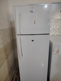ثلاجه تجميده فول   للبيع السعر 175 وبيها مجال للاستفسار 07718642470 ال...