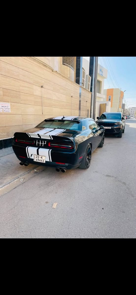 جالنجر ١٦اربيل بسمي ارتي كير عادي كلج مكلاود حادثها ب امريكه جاملغ الامامي مبدل قطعه اصليه وهناه الجاملغات شوي اتاذن من جوه بسبب افجار التايرات بلستعراض والحاب يشوفها اكثر ww_yp
***********
