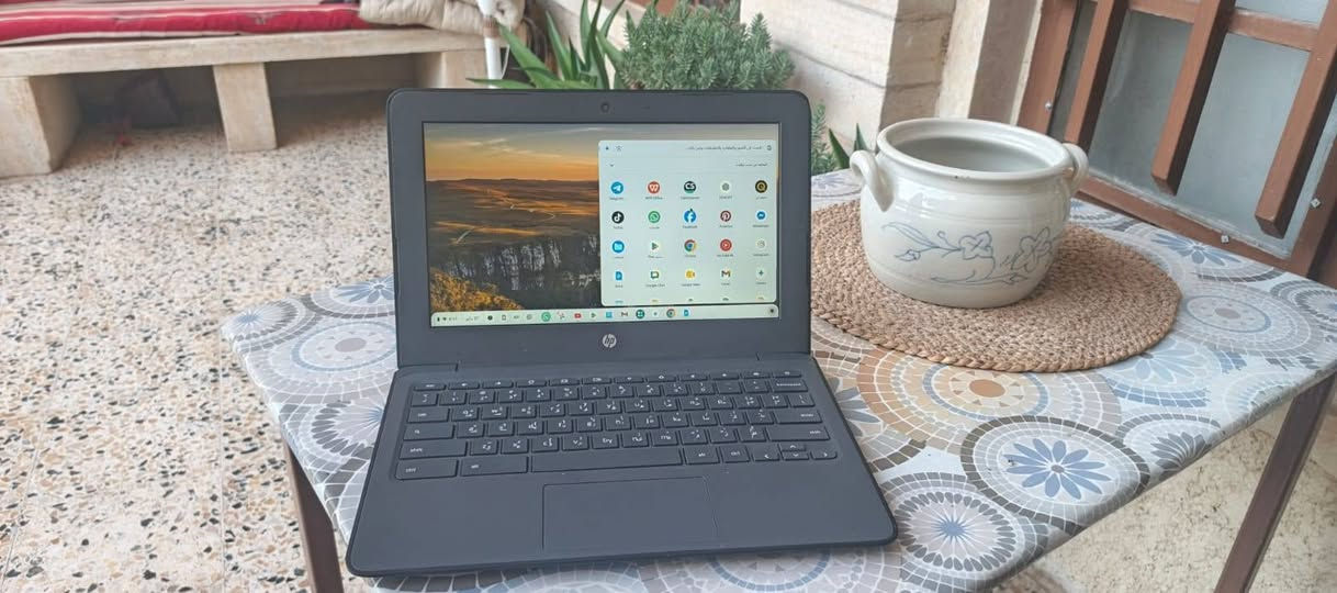 ​💻 لابتوب HP Chromebook 11A.. الأصلي والنظيف جداً! 🔥
إذا تدور جهاز "حمال أساية" لإدارة صفحاتك، للدراسة، أو للتصفح والبرامج اليومية.. هذا الأنسب الك! 🌟
​✨ أهم المواصفات والميزات:
​النظام: يعمل بنظام ChromeOS الخفيف والسريع جداً (يفتح بثواني وما يعلك نهائياً).
​متجر تطبيقات كامل: يشغل كل برامج التواصل (فيس بوك، تيك توك، إنستغرام، واتساب، تليغرام) مباشرة وبسهولة مثل الموبايل! 📱
​البطارية: بطارية عملاقة تطول وياك بساعات شغل متواصلة (ينفعك بوكت انقطاع الكهرباء) ⚡.
​المتانة: هيكل قوي ومقاوم للصدمات مع كيبورد مقاوم لانسكاب السوائل 💧.
​الوزن: خفيف جداً وعملي للتنقل (1.2 كيلو غرام بس).
​المنافذ: يحتوي على منافذ Type-C الحديثة للشحن السريع ونقل البيانات.
​💾 الذاكرة والأداء:
​رام 4 جيجابايت DDR4 مع معالج AMD اقتصادي وسريع بالتصفح.
​ذاكرة داخلية 32 جيجابايت eMMC سريعة جداً، وتكدر توسعها براحتك عن طريق كارت ميموري خارجي أو فلاشة.
​📍 الجهاز بحالة ممتازة ونظيف جداً مثل ما موضح بالصور!
📥 للطلب أو الاستفسار عن السعر، راسلنا على الخاص أو علق بـ (تم) وتوصلك التفاصيل.


**إذا كنت صاحب هذا الإعلان وتريد حذفه لأي سبب، رجاءا أرسل رسالة إلى الدعم الفني**