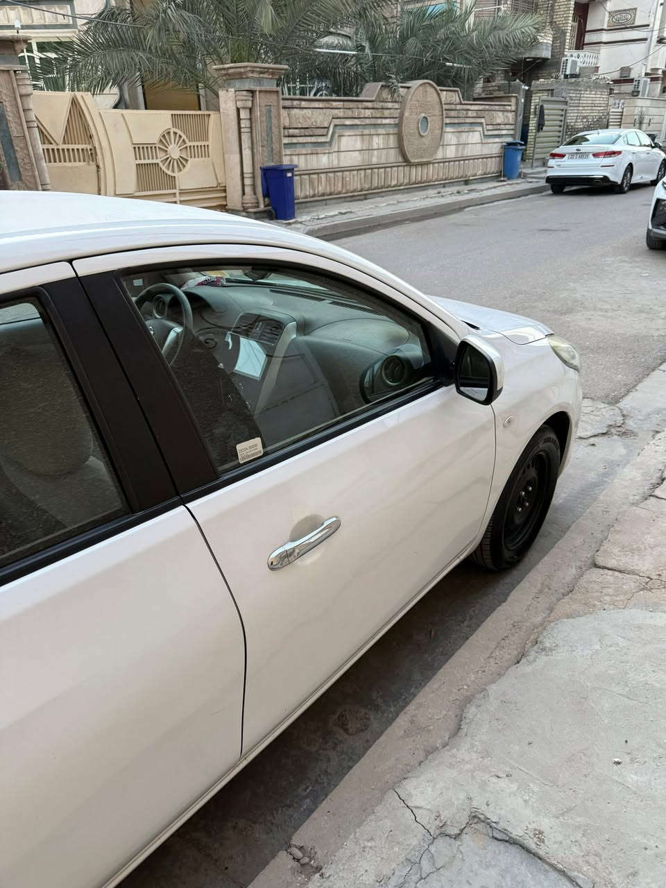 للبيع نسيان سني 2021 ماشيه 48 الاف مكفوله كير محرك صدر بدون صبغ بس بارد بالباب الخلفي غير  شي مكفول 
الاتصال ***********
رقم بغداد عنواني بلديات
