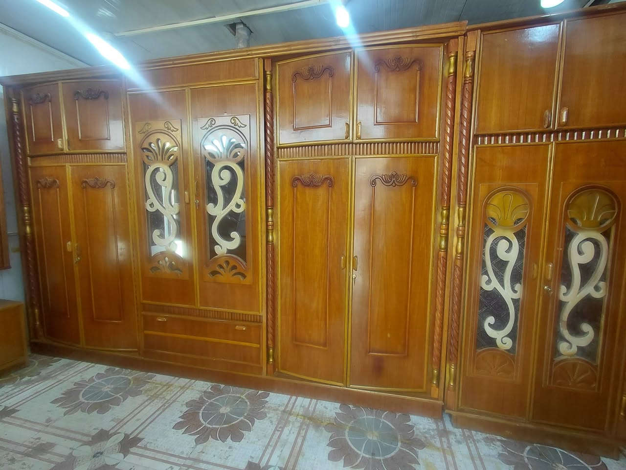 غرفه نوم ام السته طابقين داخل وخارج صاج ضهر جرجوبه زاويه كنتوري رتفاع الكنتور خمسه ملم دنك جاوي جربايه مسرح عنوانه كوت حي الجهاد شارع النجارين نجارة ومعرض الحجامي الاتصال او مراسلة الصفحه ***********
