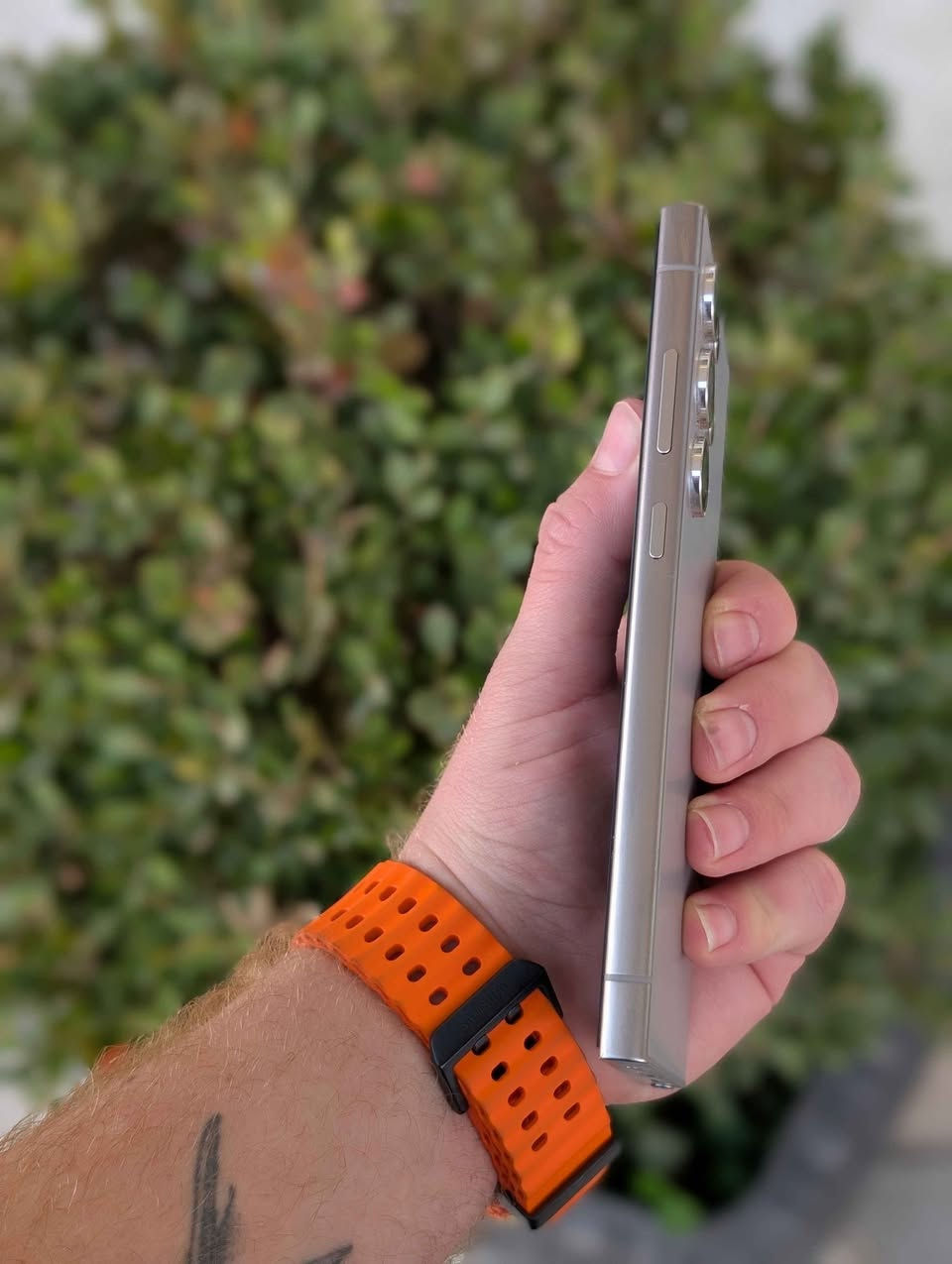 S24 Ultra 512Gb

خاوێنی 100% 
زەمانی جیبال "شاشە و سۆتفتوێر"

بۆ زانینی نرخ و بینینی ئامێرەکانی تر جۆینی چەناڵی تیلیگرام بکە    https://t.me/ranjstore1 السليمانية, العراق


**إذا كنت صاحب هذا الإعلان وتريد حذفه لأي سبب، رجاءا أرسل رسالة إلى الدعم الفني**