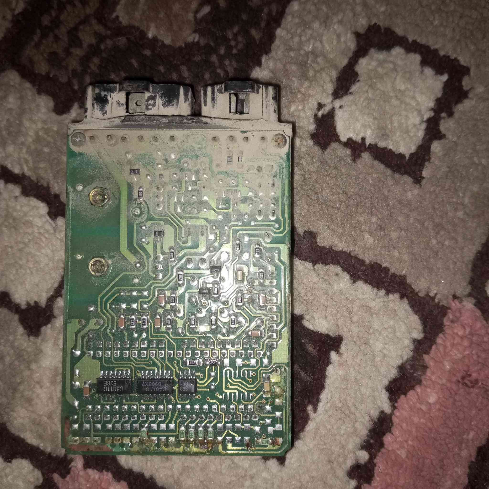 سلام عليكم عقل بانده 2 واحد مال كرستال واحد مال عادي سعر 80 الف و بيهن مجال شغالات 
شرط عل شغل مكاني ديالى بعقوبة


**إذا كنت صاحب هذا الإعلان وتريد حذفه لأي سبب، رجاءا أرسل رسالة إلى الدعم الفني**