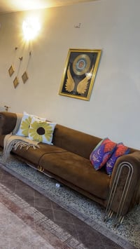تخم ١٠ مقاعد استخدام بسيط بسعر مناسب ٥٥٠ الف بغداد الكرخ 07728144411