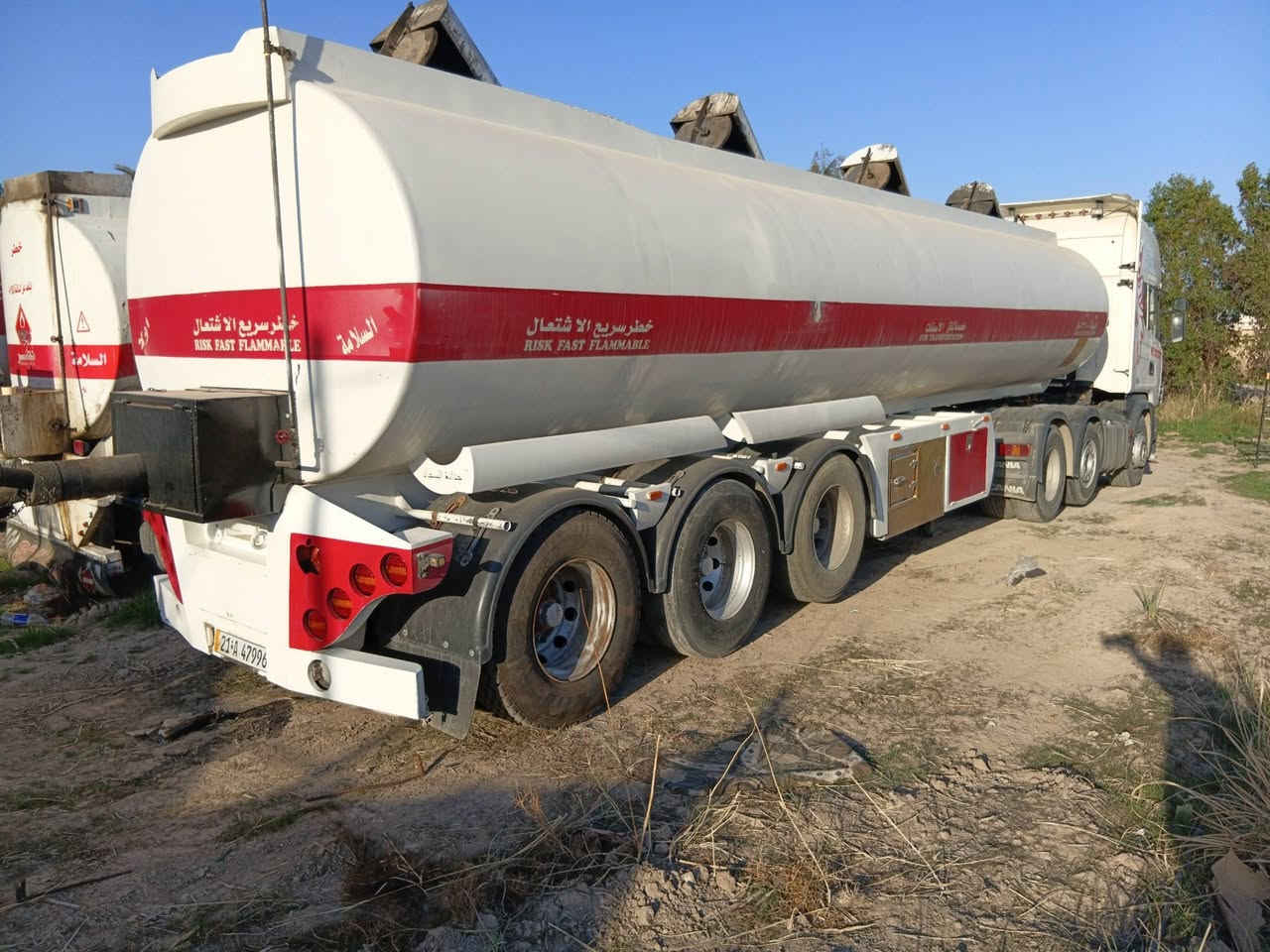 لسلام عليكم سكانيه  سنكل بلادي٢٠٠٢ رقم سليمانيه جديد مكينه لاصرف لابخار تانكي ارس تخم تاير والعربانه زوجين جدد والباقي نص عمر وجوه التانكي مزوج ومرسم عليه بس بالسنويه تك تاير ***********
