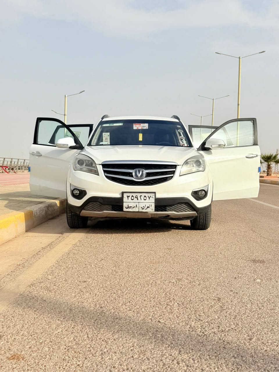 شانجان cs35 2014 
فول مواصفات
حساسات
 سلايت 
قطعة صبغ فقط بدون حادث
هزة جديدة تحويل مباشر 
كير محرك تبريد كله مكفول 
جاهزة من كلشي 
السعر 85 وبيهة شويه مجال
العنوان الانبار الرمادي
***********
