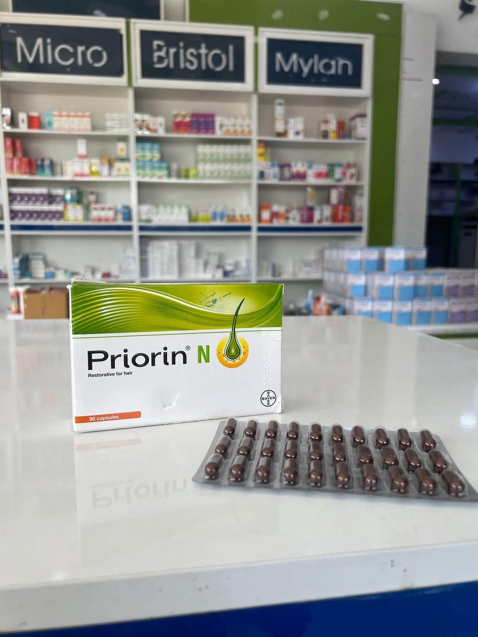 ⁨ ⁨  ✨ Priorin N

إذا شعرك يتساقط أو صار ضعيف 👇

✔️ تغذية للشعر من الداخل
✔️ دعم للكثافة والقوة
✔️ يساعد بتقليل التساقط

🔥 لأن الشعر الصحي يبدأ من التغذية

️ يساعد بتقليل تساقط الشعر
✔️ يقوي بصيلات الشعر
✔️ يدعم نمو شعر صحي وكثيف
✔️ يحسن مظهر الضعف والتقصف
✔️ يغذي الشعر من الداخل⁩
متوفر داخل #صيدلية_جوهرة_القلعة
قلعة سكر /شارع الاطباء /مجاور إفران الربيع


**إذا كنت صاحب هذا الإعلان وتريد حذفه لأي سبب، رجاءا أرسل رسالة إلى الدعم الفني**