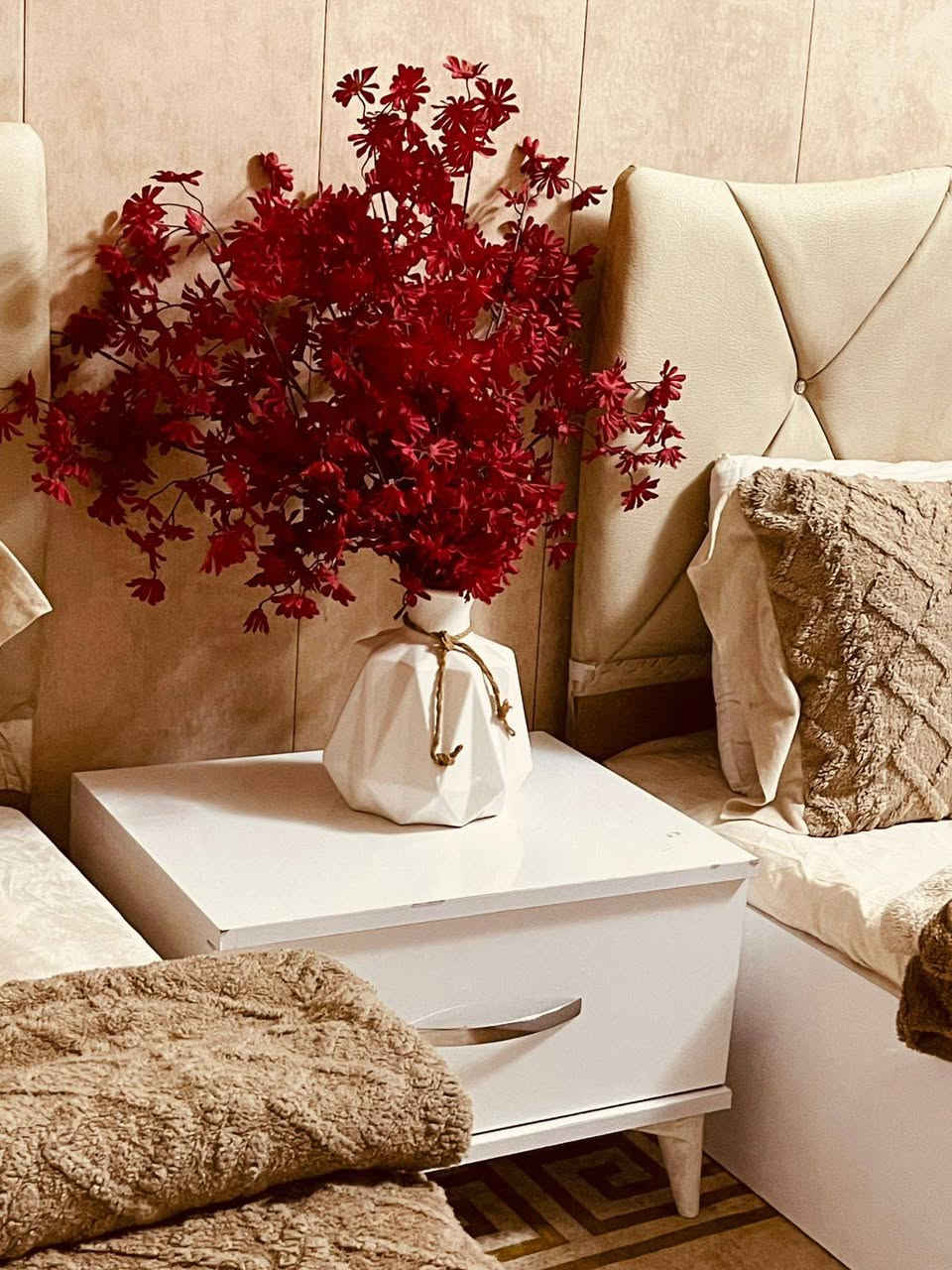 غرفه تركيه  شبابيه بدون كنتور.....ويا دواشك سعر 350 مكان بغداد جسر ديالى بغداد, العراق


**إذا كنت صاحب هذا الإعلان وتريد حذفه لأي سبب، رجاءا أرسل رسالة إلى الدعم الفني**