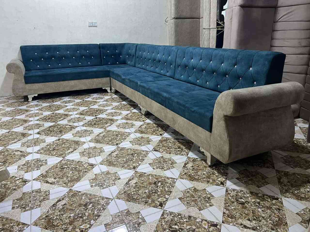 بؤ فروشتن
زور باكة بيعةيبة تابليي جوانونايابة
دةسكردةخسوسيية بازارينية
سعري زور مناسبة
١٨٠هةزار
١٠ نةفةريية
***********
