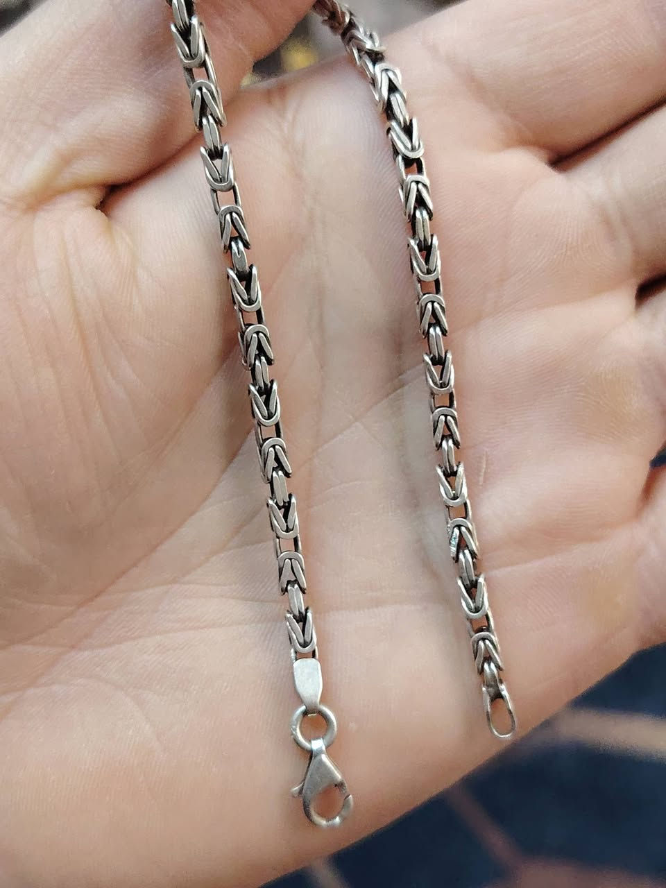 سلام عليكم زناجيل سوارات فضه سعر غرام من 4000فوك شعندك نشتري موقعنه بغداد مدينة  الصدر وزانه داخل صوره


**إذا كنت صاحب هذا الإعلان وتريد حذفه لأي سبب، رجاءا أرسل رسالة إلى الدعم الفني**