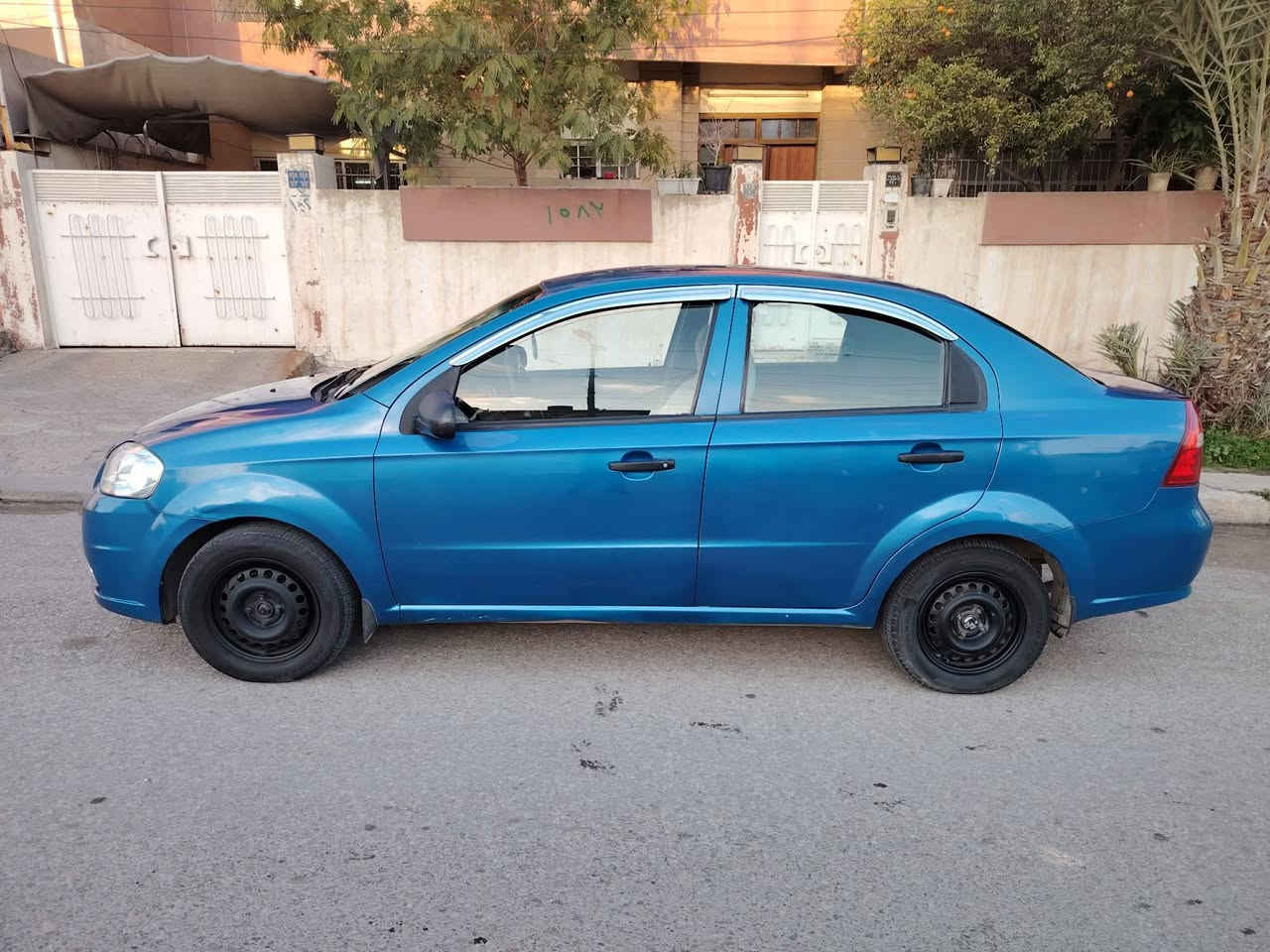 للبيع افيو 2008 رقم اربيل مصبوغه حزام جمالية بدون ضرر شرط الوكالة وتحويل محرك وكير شرط الاستفسار الاتصال بل رقم ***********
