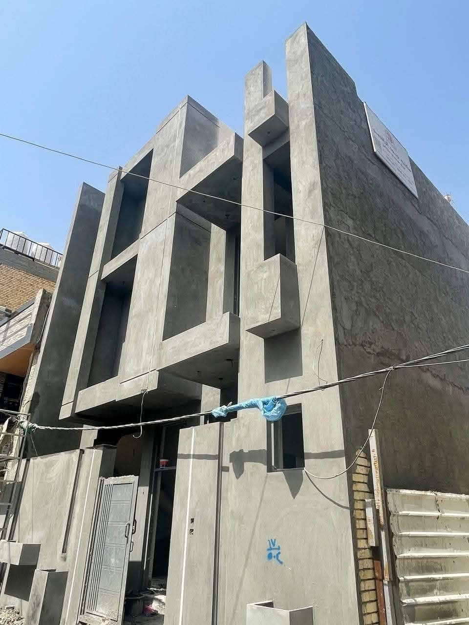 السلام عليكم خلف لبخ واجهيات وصبغ  كربلاء متفرغ حاليا  ***********
