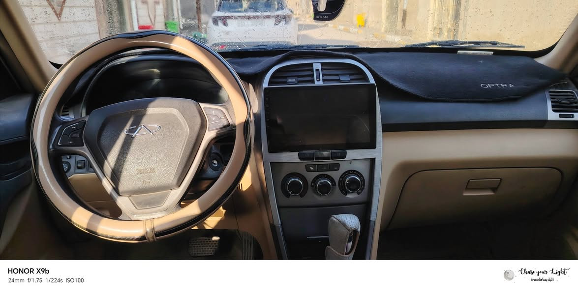 شيري تيكو موديل ٢٠١٣ للبيع بسعر ٦٣ باسمي رقم مثنى مداور ثاني يوم
شاشة اندرويد + كامرة تسجيل الطريق
مواصفاتها معروفة
حدادية ٩٠ بالمية
مكينة وكير بلادي  شلعة وتنميرة يخبلن
بيه طخات بسيطة وبيه لكاط حك اشبر ما عدا ذني مكفولة
حاليا بيه خلل احد الولفات حاشر يحتاج الى اعادة حركة
اطيح من سعرها كد سعر التصليح
السيارة على وضعيتها تمشي وترايك وين متريد
اني ابيع على وضعيتها مكاني السماوة
***********
