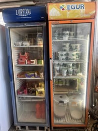 عارضات عموديه اثنين شغالات للبيع سعر الواحده 275 العنوان بغداد الكرخ 0...