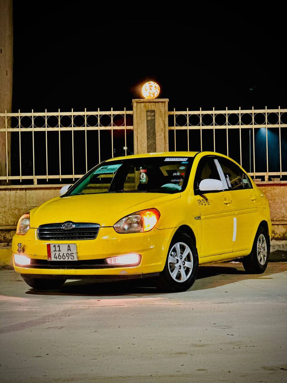 السلام عليكم اكسنت امريكي2009
كود واحد وضررها بجاملغ الخلفي فقط السياره مكفوله 
هيئه وغرامات صفر سيارة بسمي شرط الوكاله والتحويل 
هزه جديده سنوية 29
طخم تاية جديد صدر أمام وخلفي جديد كير ومكينة شرط
تدفئه وتبريد شرط سياره احلى من الصور متواجد على فيس 
بس رقم وهم بي واتساب مكان السياره موصل الجديده 
***********
