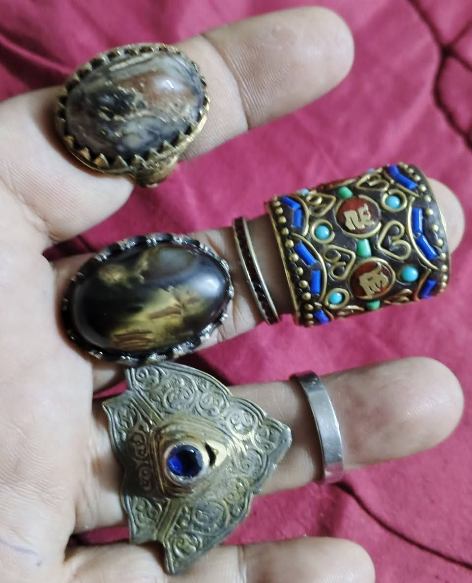 للاستفسار ***********
