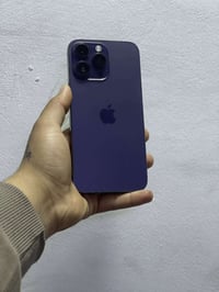 14 برو ماكس ذاكره 256 ومبدل بطارية فقط الجهاز مكفول من كلشي   السعر ال...