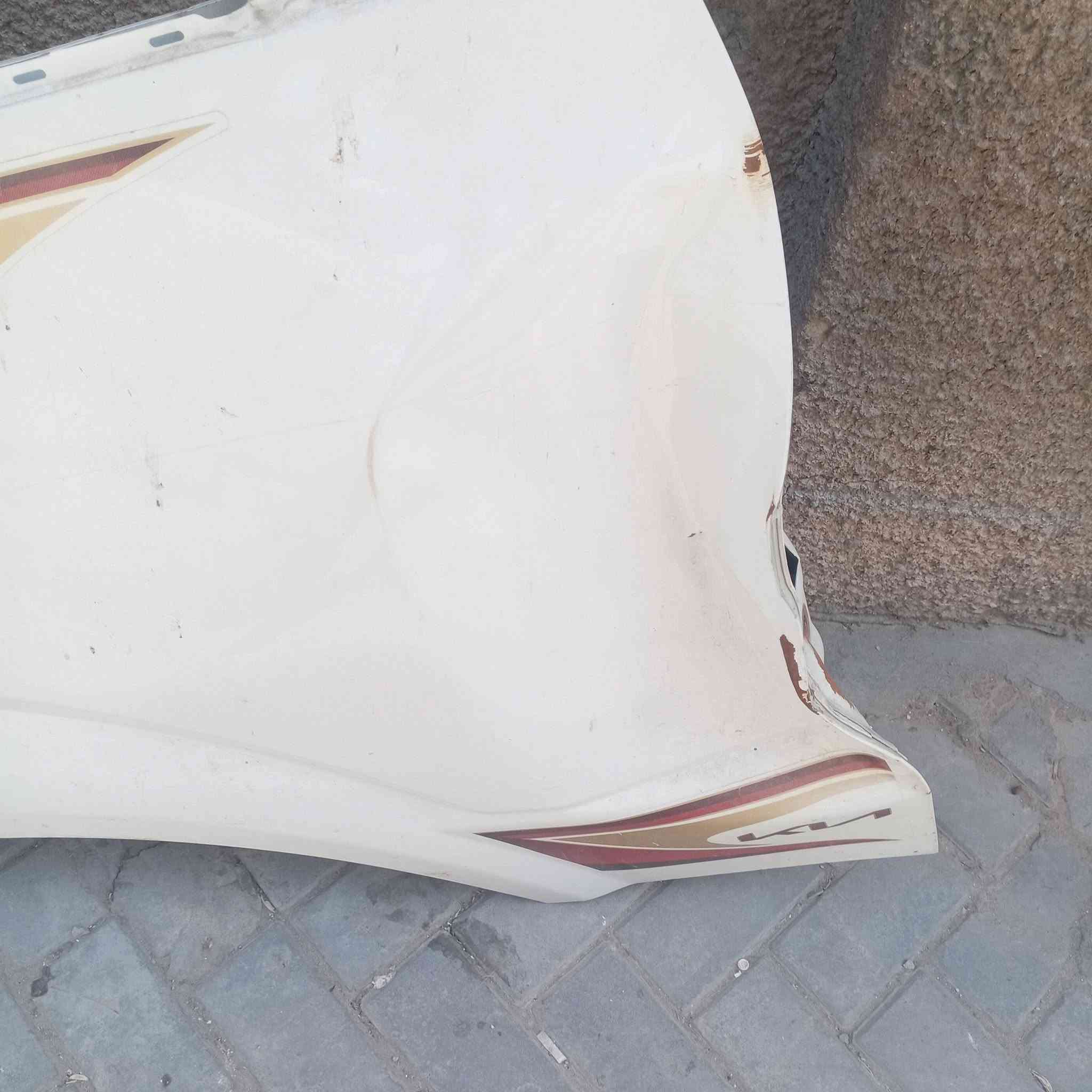 سلام عليكم ورحمة الله
شاب باب كيه حمل للبيع ودعاميه باب بي ضربه الي موضحه بالصوره ودعاميه اماميه بيه ضرر بسيط نضافته ٩٧ بلميه السعر انطي الي يرضي بي الله  وهاذ رقمي *********** بي وتساب كذالك للعلم باب ودعاميه بلاديات بس مجرد بي هاي ضربات مكاني بغداد مدينه الصدر
