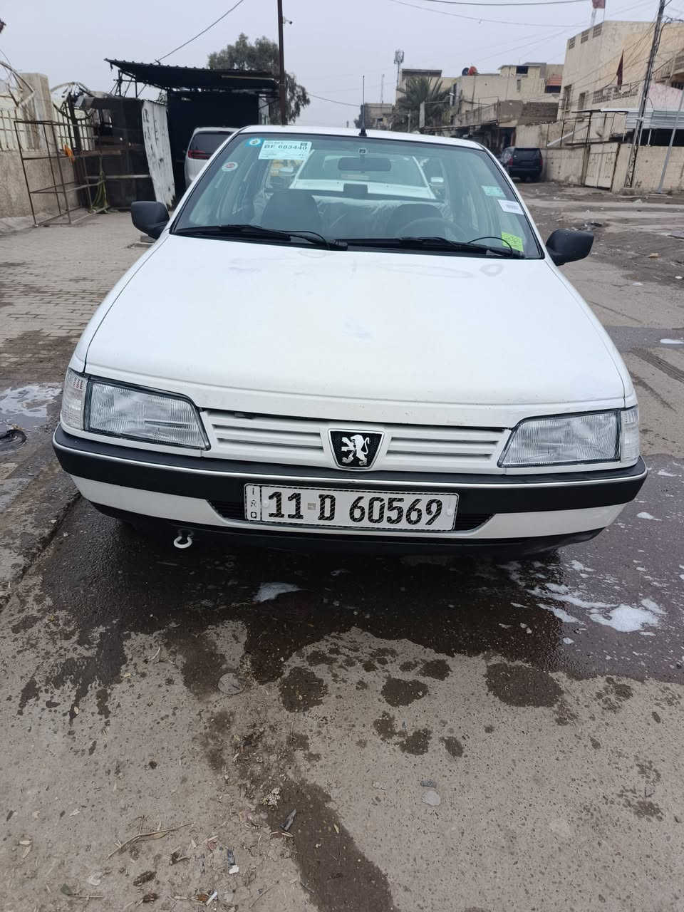 سلام عليكم بيجو 2009 بيهه صبغ فقط الهلاات الوره او الدوس صدر جديد مكينه لا تنقيص ولا تبخير هزه جديد سنويه جديده بسمي تحويل مباشر السعر 42 بكاني بغداد مدينه الصدر الرقم ***********
