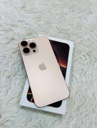 🔺 ايفون 16برو ماكس 256 ➖ملحقاتة كاملة ذاكره256 ➖صحة البطارية90🔋 ➖رايدة...